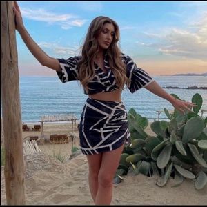 ZARA DRAPED PRINTED ASYMMETRIC SKIRT.